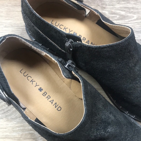 Women’s booties - Picture 5 of 6